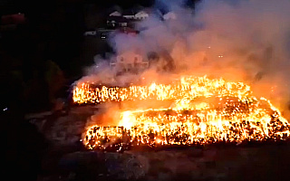 Pożar balotów w powiecie olsztyńskim. Straty są ogromne